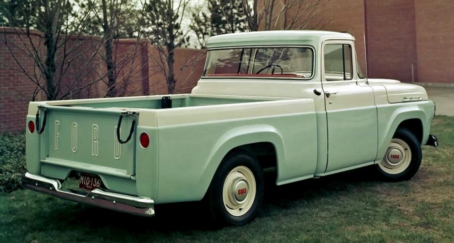  Ford F-100 Styleside Pickup 1958 года  (фото 2 из 2)